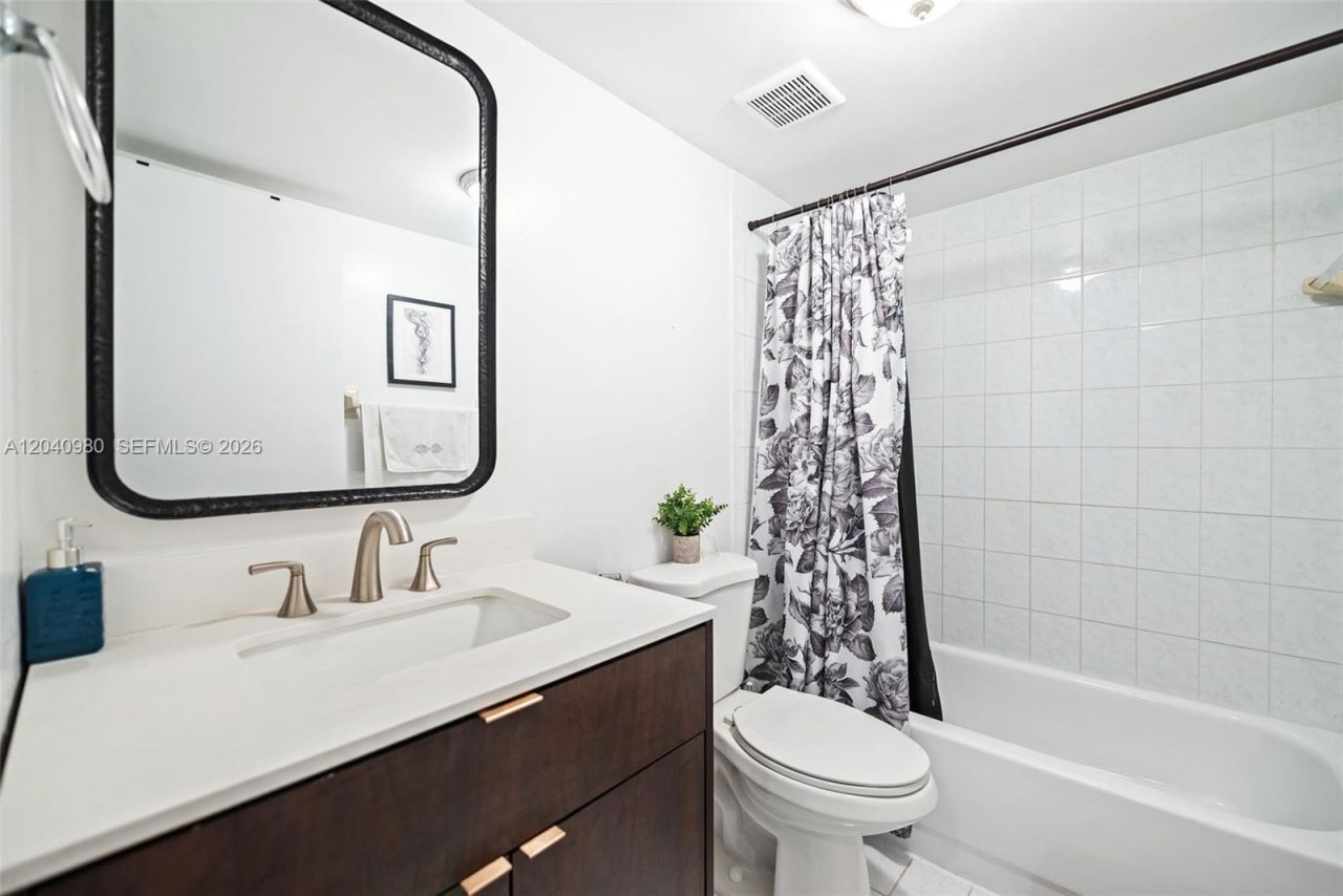 7817 W 36th Ave, Unit 101, Hialeah, FL 33018 Photo