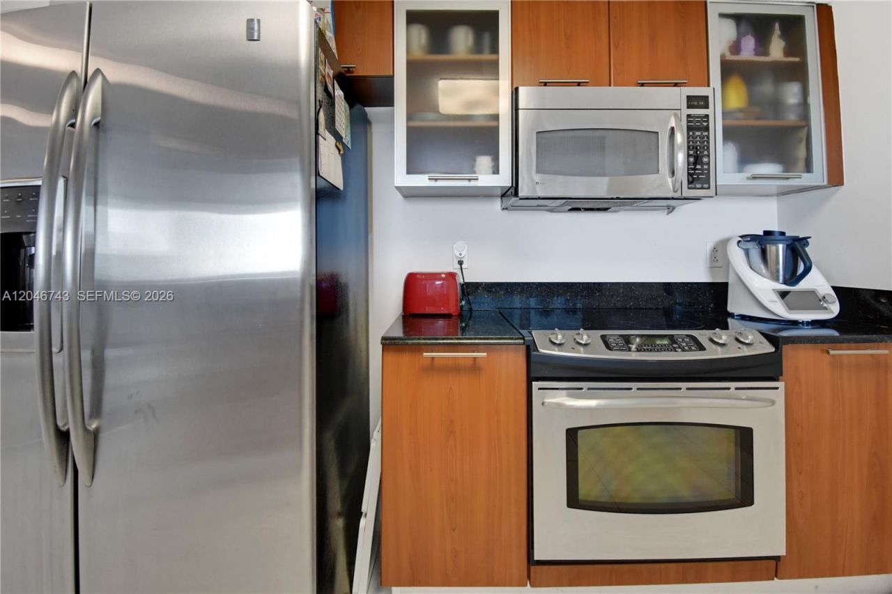 1800 N Bayshore Dr , Unit 4106, Miami, FL 33132 Photo