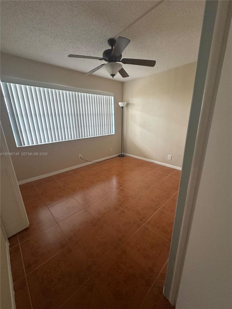 3001 NW 48th Ave, Unit 444, Lauderdale Lakes, FL 33313 Photo