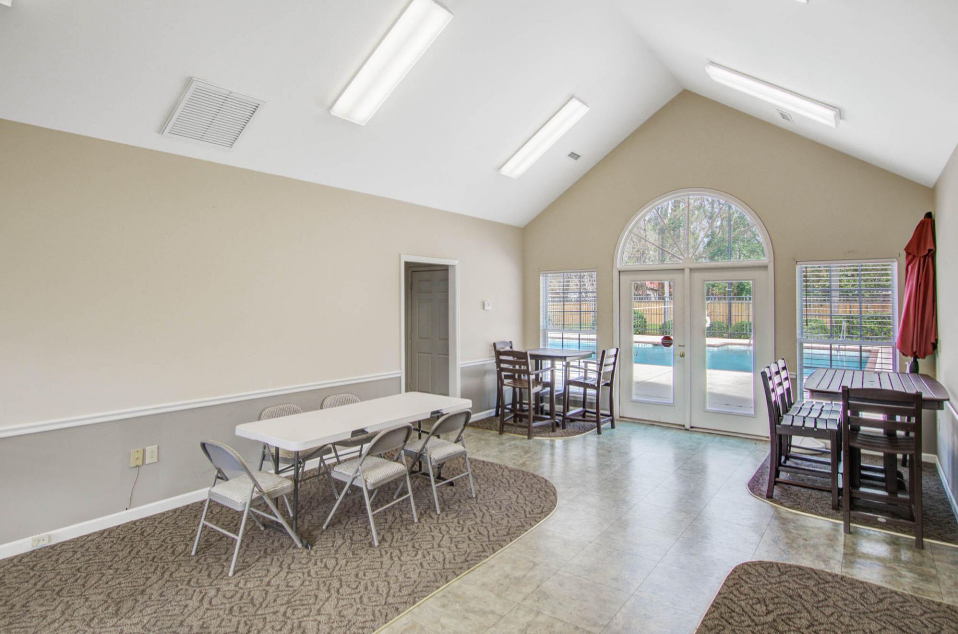 2494 Etiwan Avenue Photo 21