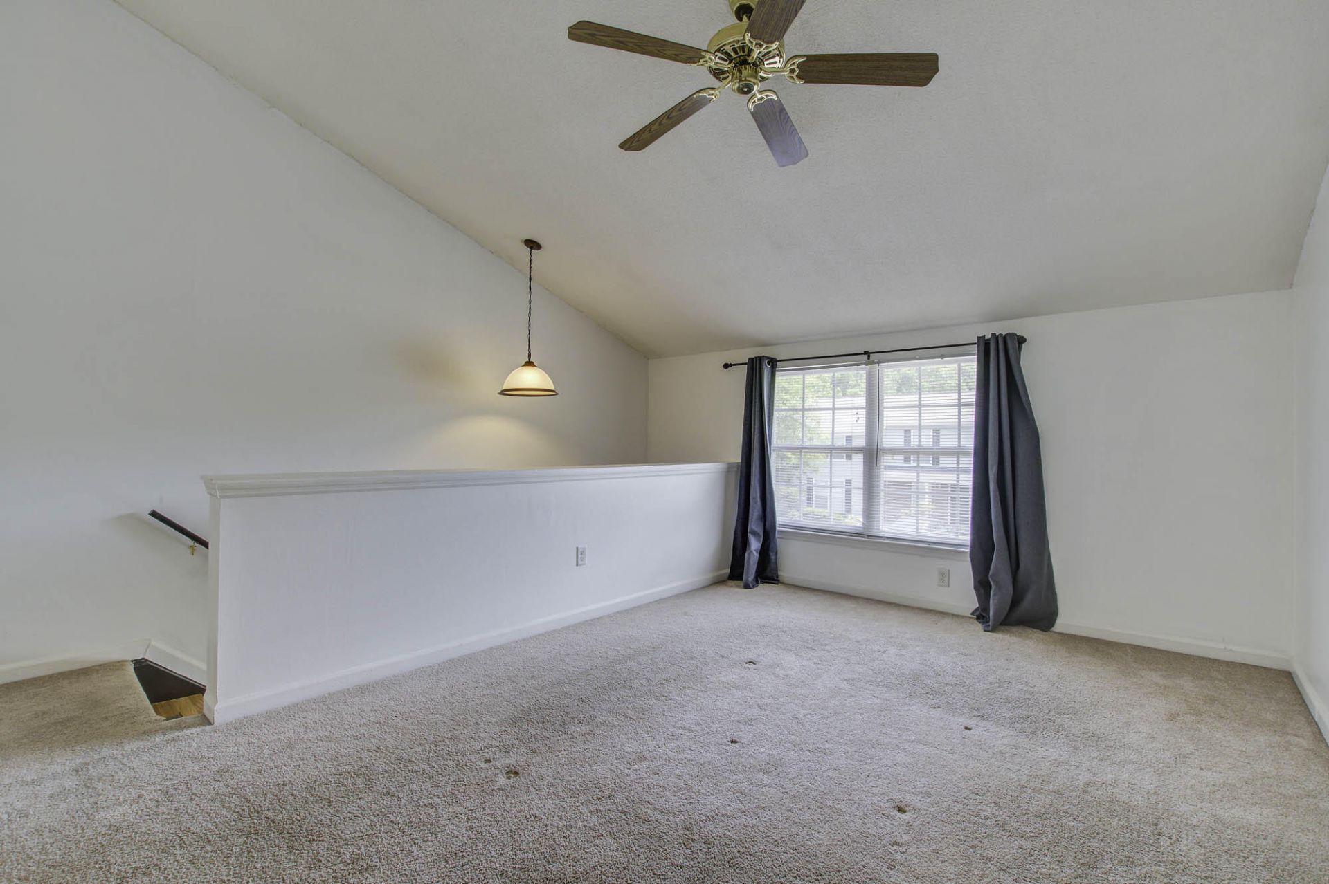 2494 Etiwan Avenue Photo 9