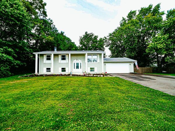 750 N Meridian Road , Valparaiso, IN 46385