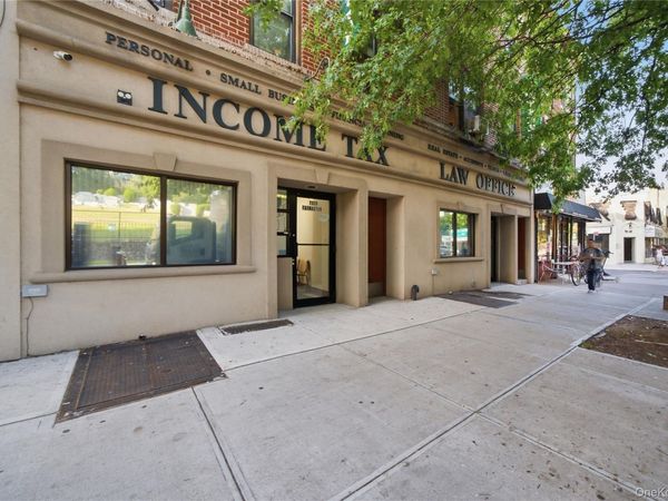 7935 Myrtle Avenue , Ridgewood, NY 11385