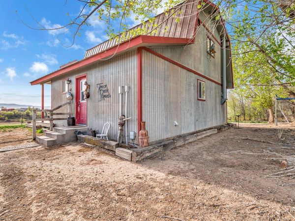 582 1600 Road, Delta, CO 81416