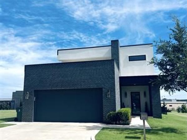 828 NW 72nd Street, Oklahoma City, OK 73116