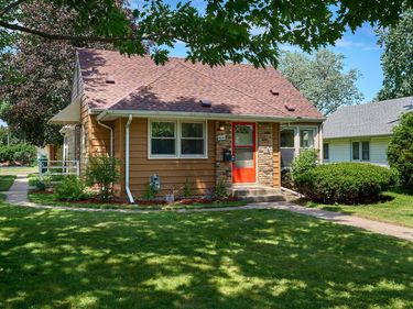 6644 Chicago Avenue, Richfield, MN 55423
