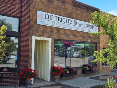 211 N Saginaw Street, Durand, MI 48429