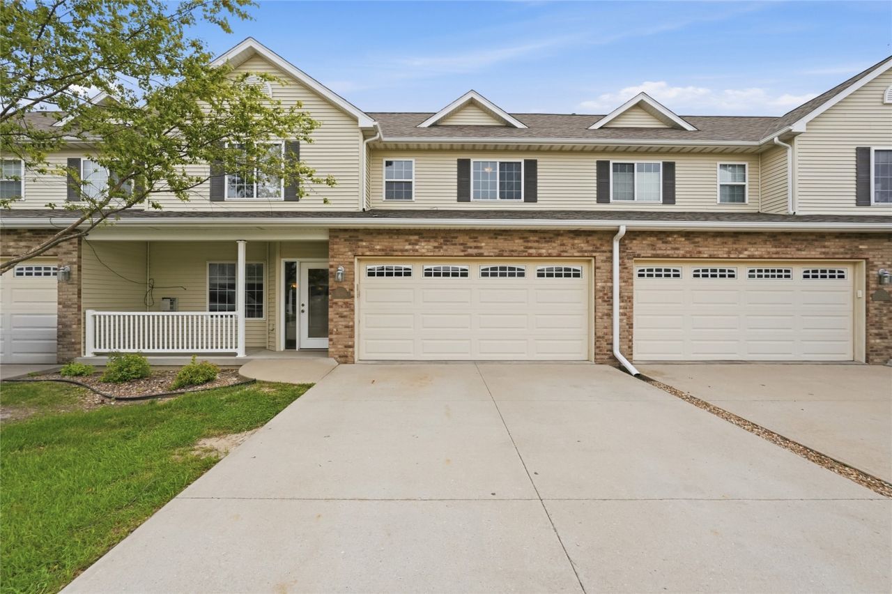 1694 Burr Drive, North Liberty, IA 52317 Main Photo