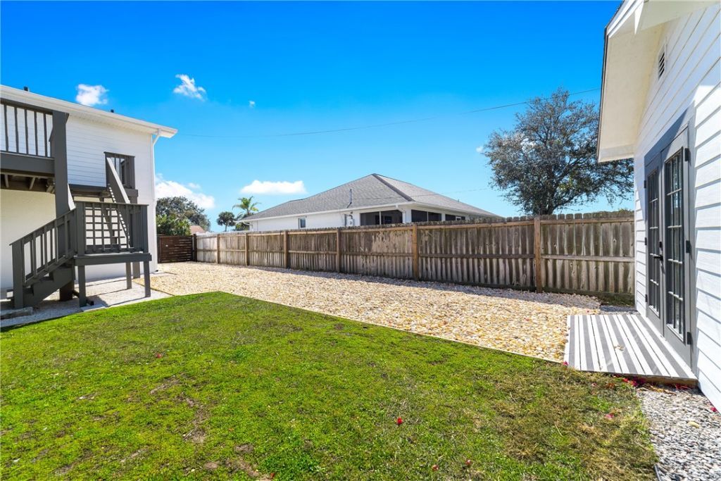 919 Landsdowne Drive, Sebastian, FL 32958 Photo