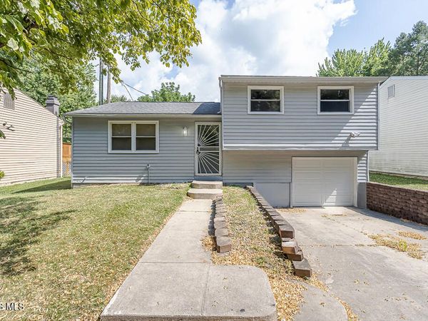 5054 Kitchener Drive, Toledo, OH 43615