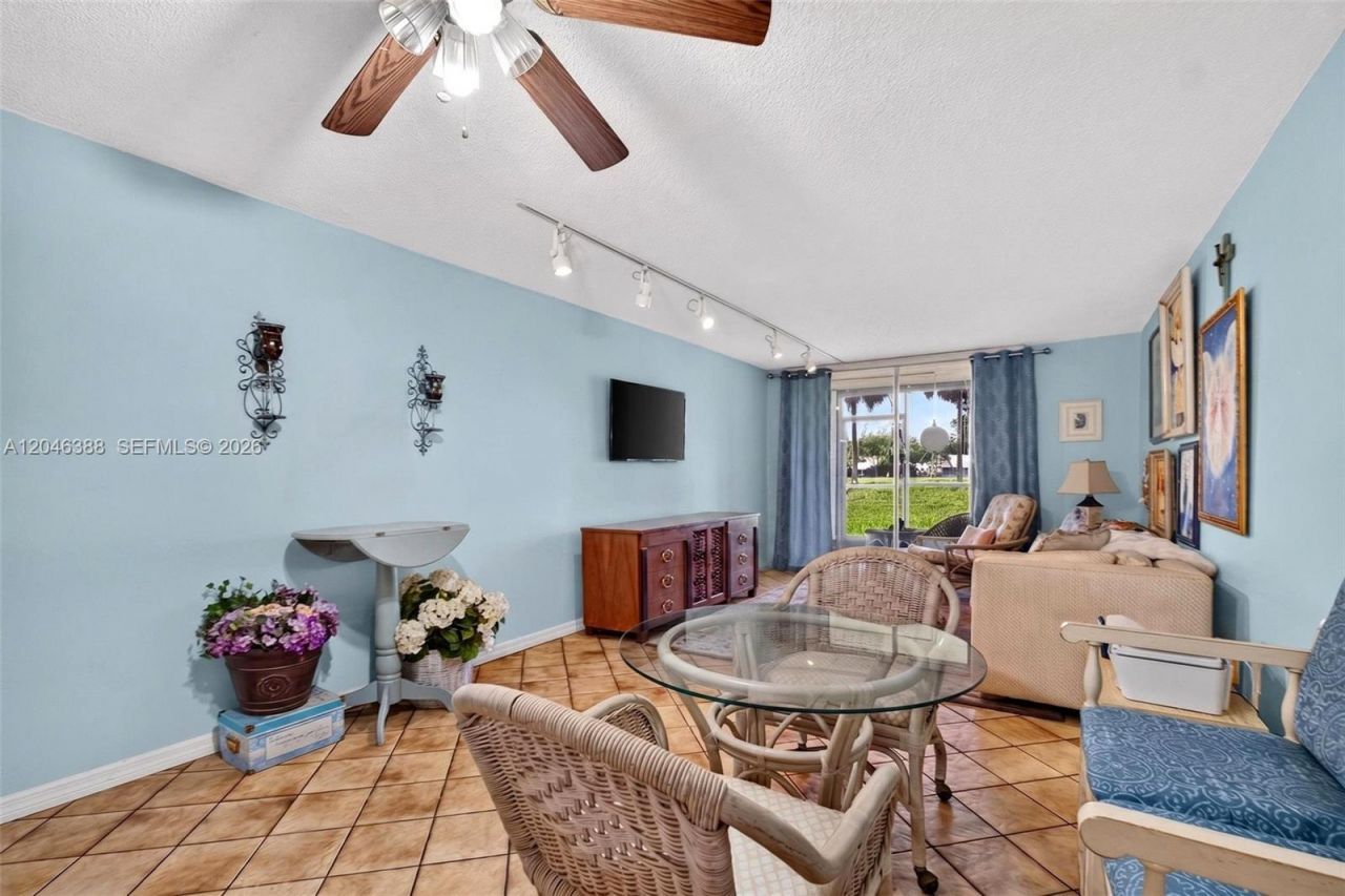 3241 Holiday Springs Blvd, Unit 108, Margate, FL 33063 Photo