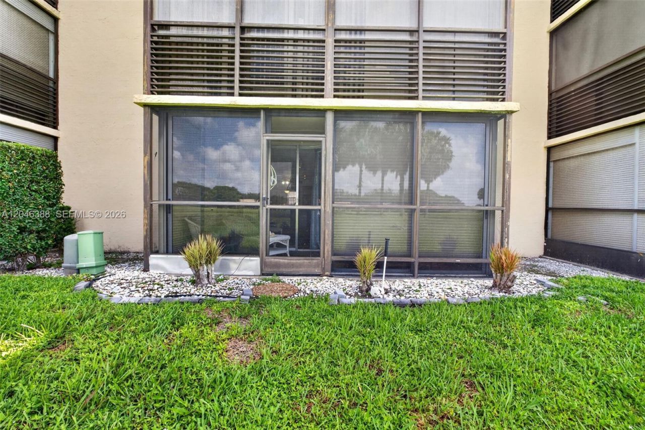 3241 Holiday Springs Blvd, Unit 108, Margate, FL 33063 Photo