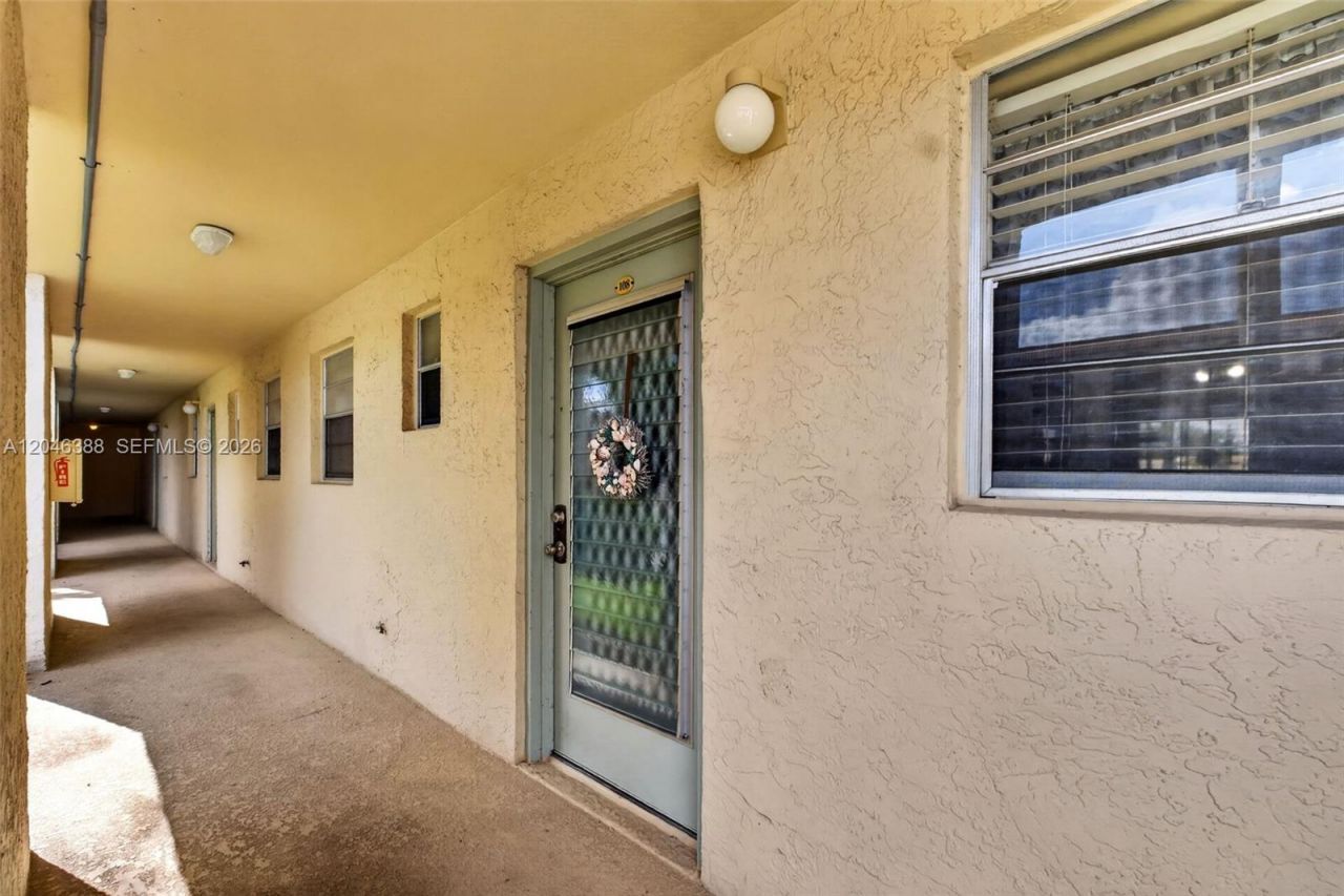3241 Holiday Springs Blvd, Unit 108, Margate, FL 33063 Photo