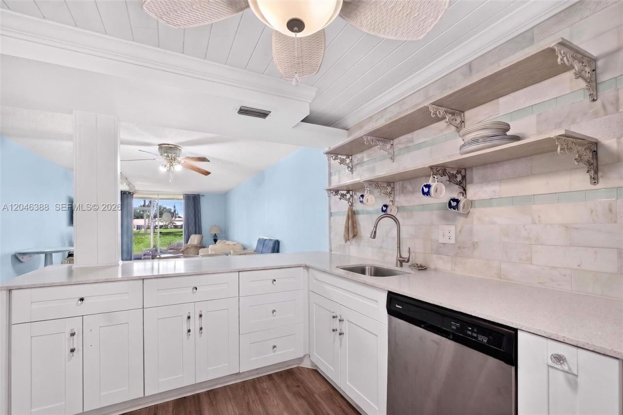 3241 Holiday Springs Blvd, Unit 108, Margate, FL 33063 Photo