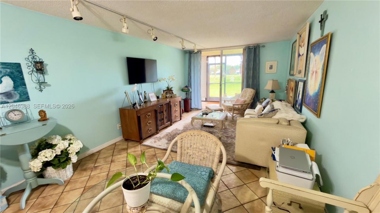 3241 Holiday Springs Blvd , Unit 108, Margate, FL 33063 Photo