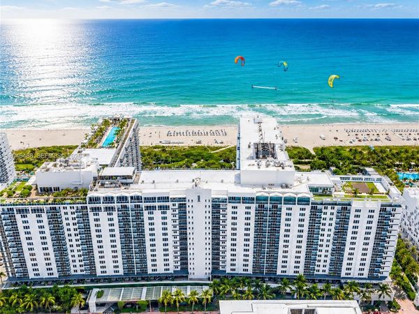 2301 Collins Ave , Unit PH22, Miami Beach, FL 33139