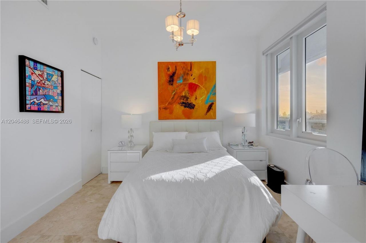 2301 Collins Ave, Unit PH22, Miami Beach, FL 33139 Photo