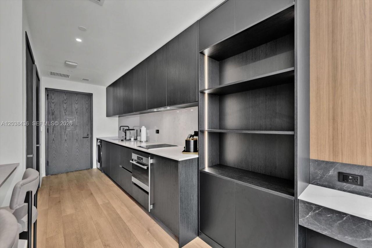 20 NE 11th St, Unit 3105, Miami, FL 33132 Photo