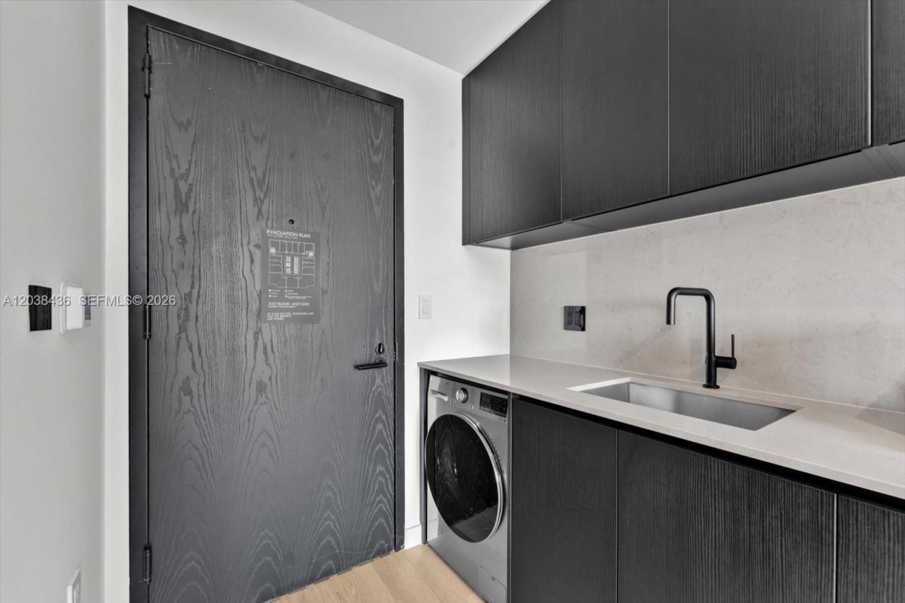 20 NE 11th St, Unit 3105, Miami, FL 33132 Photo