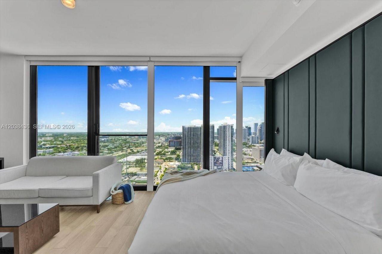 20 NE 11th St, Unit 3105, Miami, FL 33132 Photo