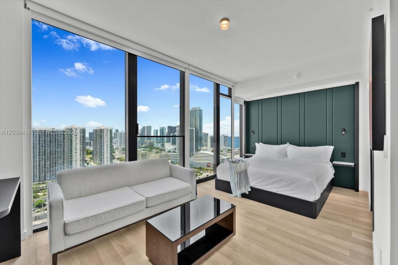 20 NE 11th St, Unit 3105, Miami, FL 33132 Photo