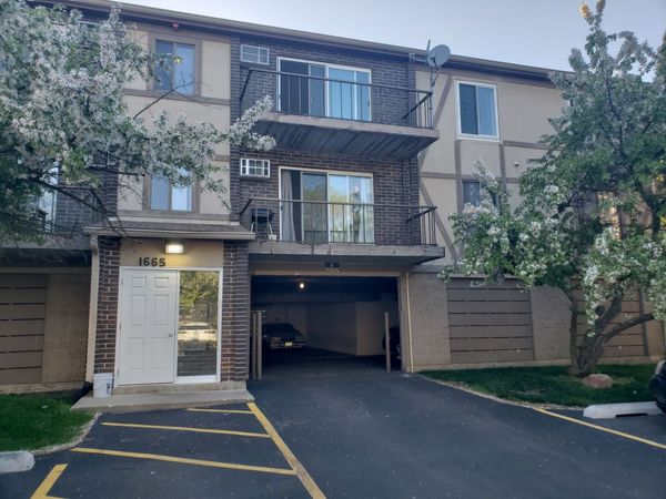 1665 Coach Drive , Unit 103, Naperville, IL 60565