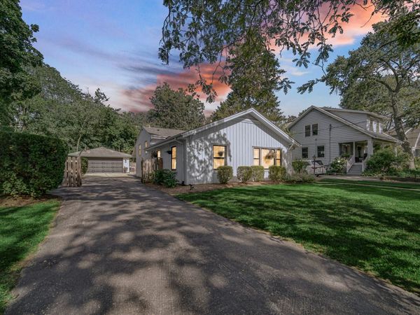 209 S Chase Street , Wheaton, IL 60187