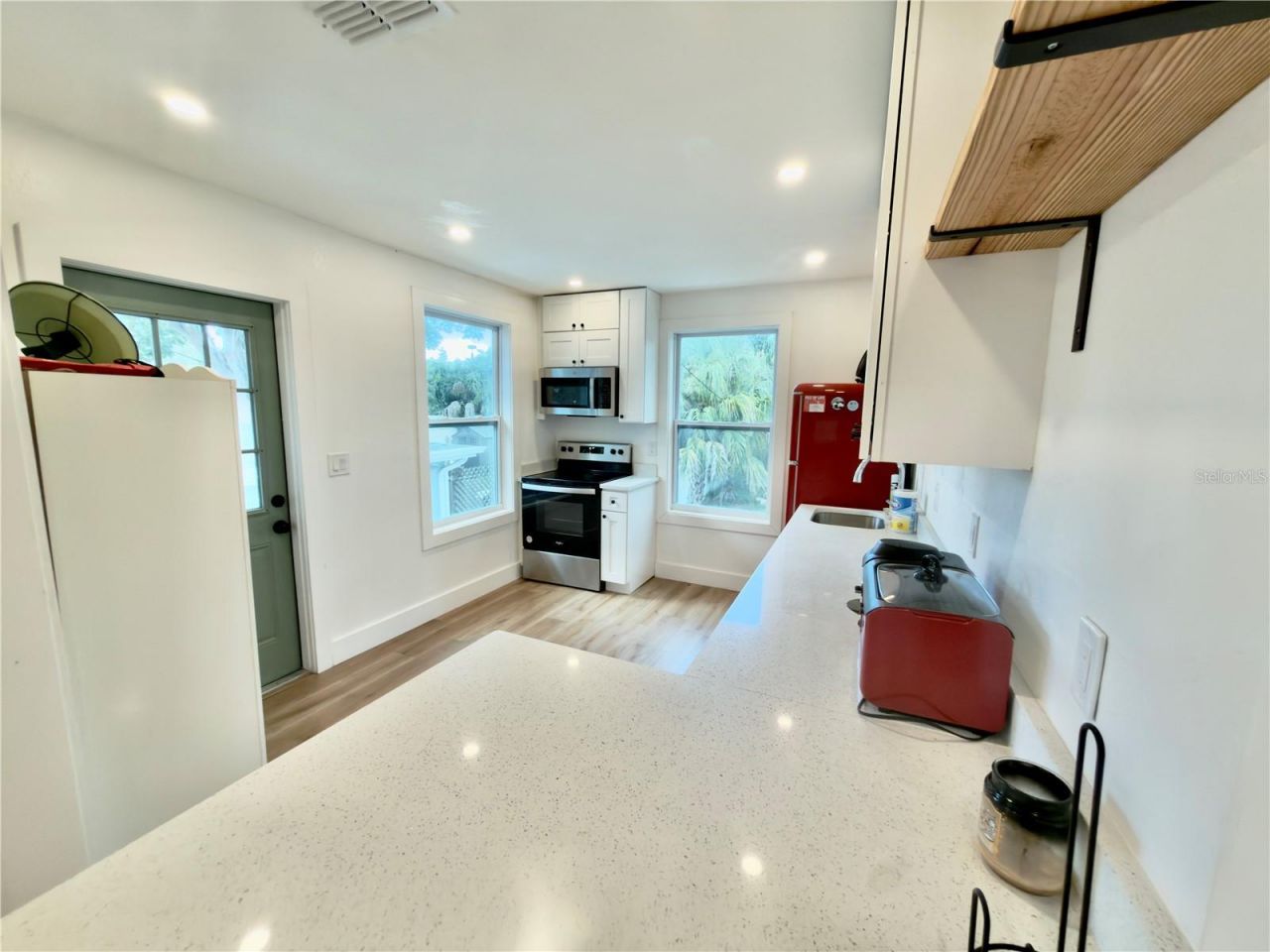 2238 Quincy Street S, Saint Petersburg, FL 33711 Photo