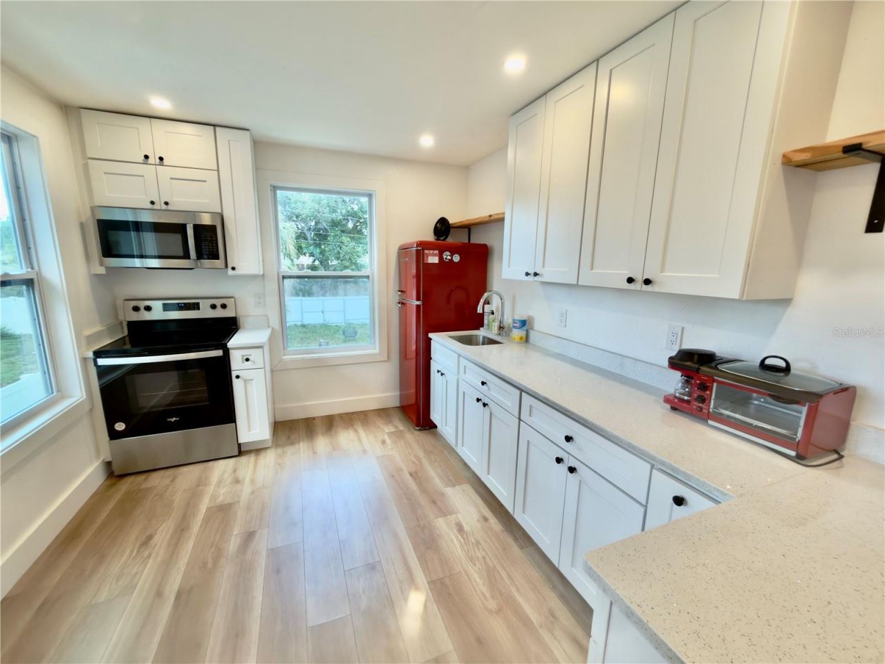 2238 Quincy Street S, Saint Petersburg, FL 33711 Photo
