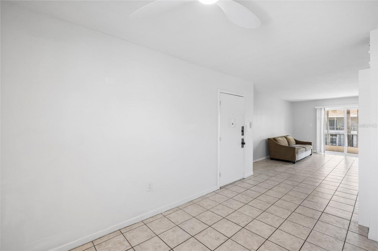 2727 75th Street W, Unit 8A13, Bradenton, FL 34209 Photo