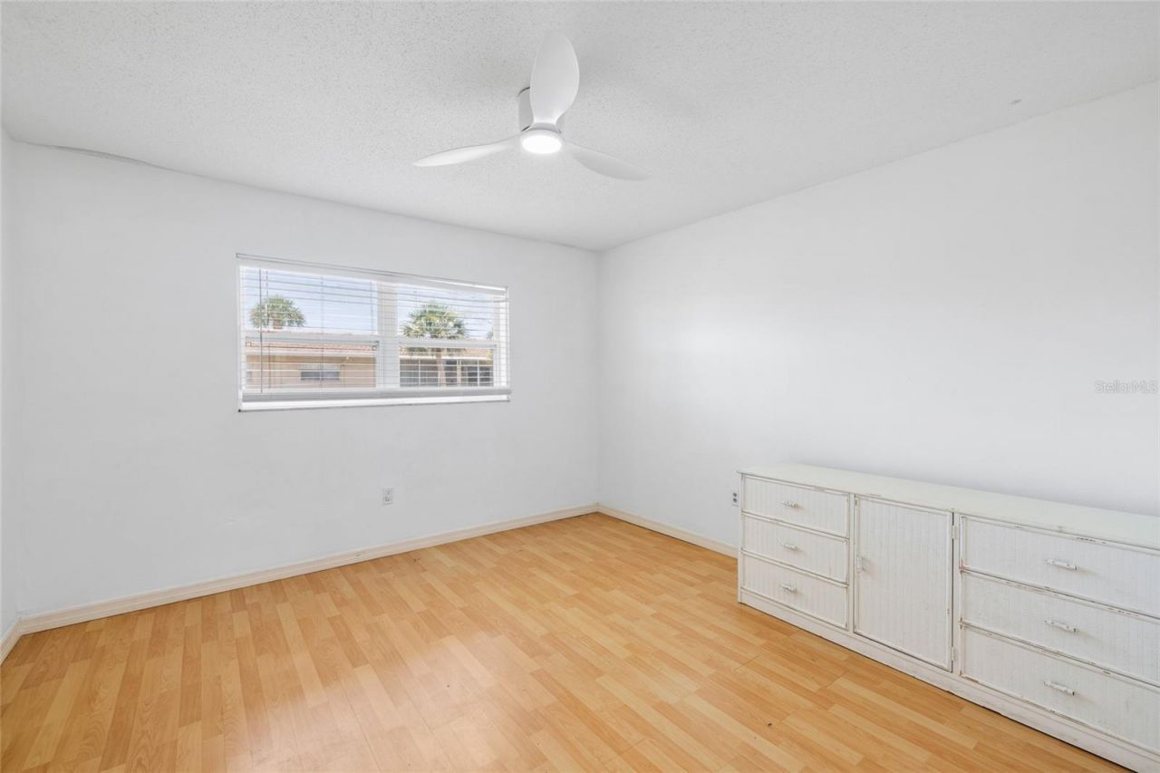 2727 75th Street W, Unit 8A13, Bradenton, FL 34209 Photo