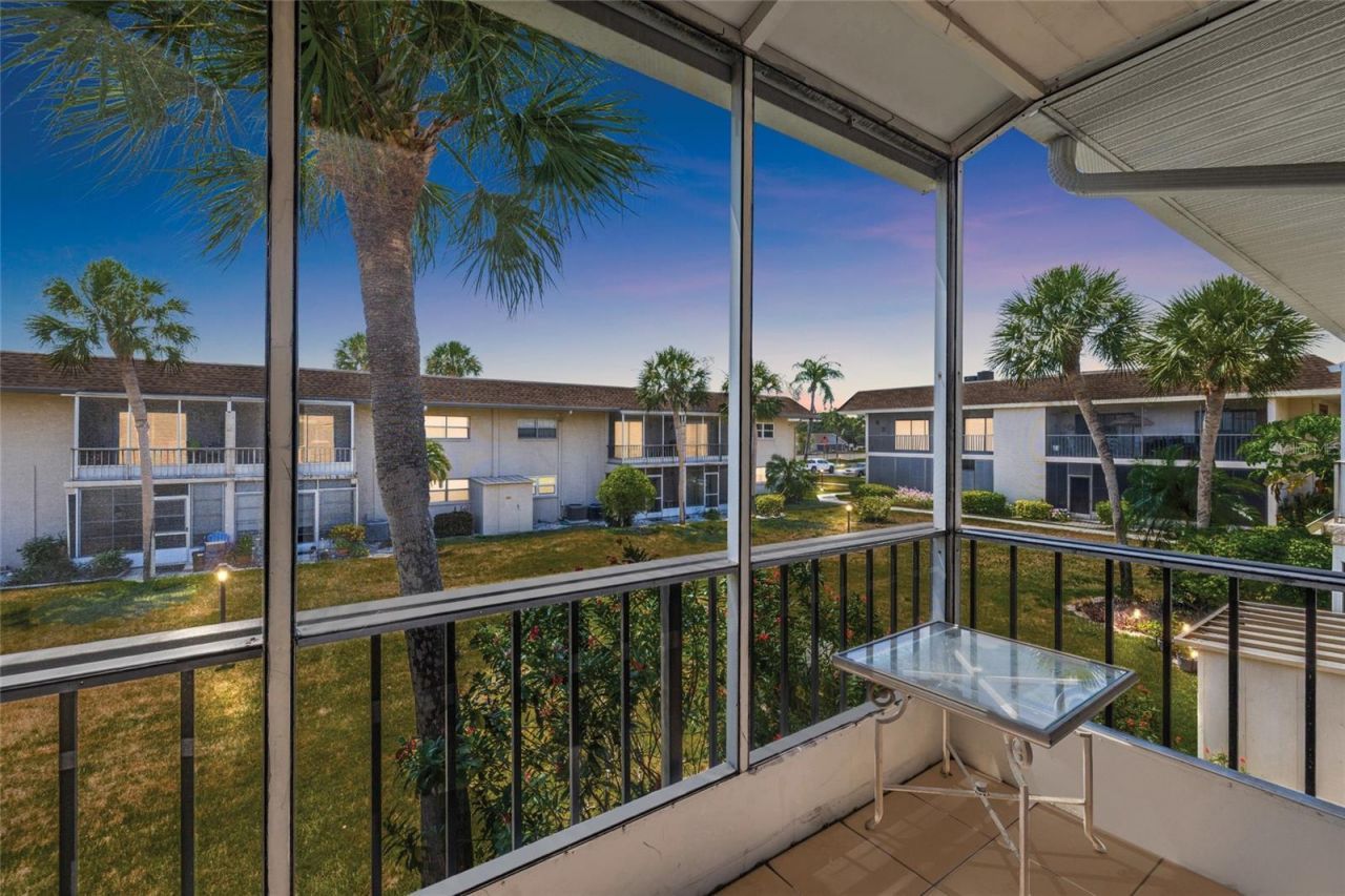 2727 75th Street W, Unit 8A13, Bradenton, FL 34209 Photo