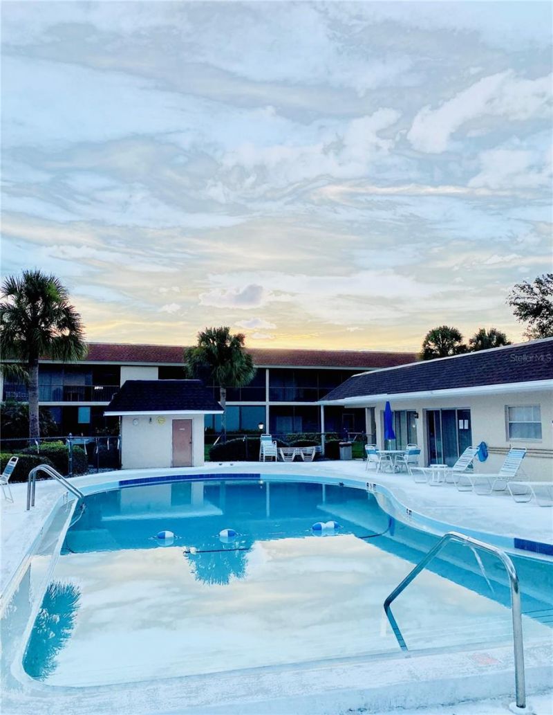 2727 75th Street W, Unit 8A13, Bradenton, FL 34209 Photo