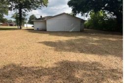 422 Ashton Dr.  photo 4
