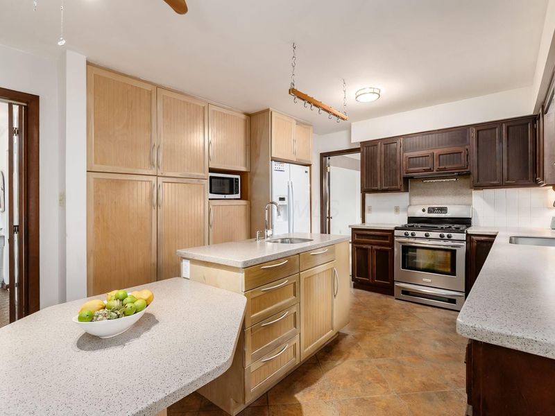 1340 Norwell Drive, Upper Arlington, OH 43220 Photo 4