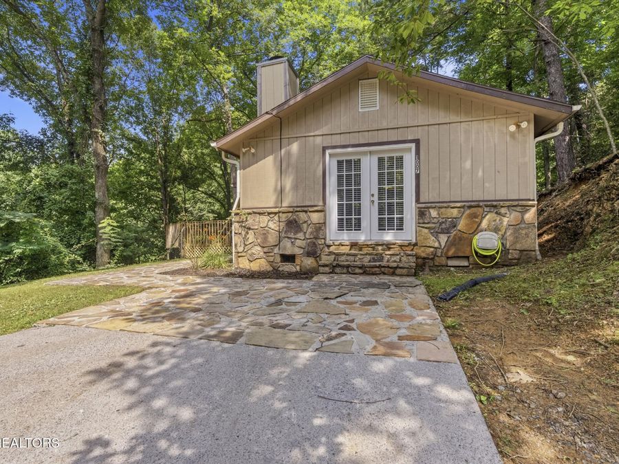 Property Image 25