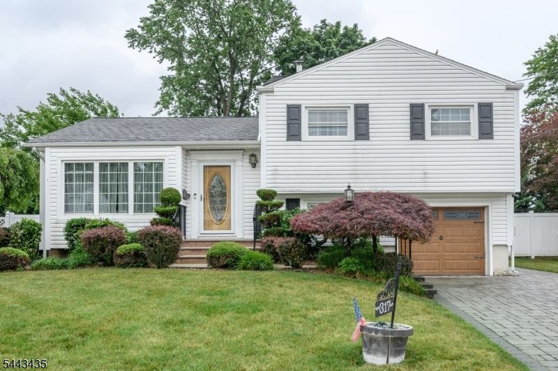 317 Libourel Rd, South Plainfield, NJ 07080 Main Photo