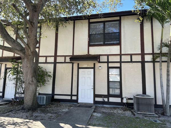 5145 Breckenridge Place, Unit 36, West Palm Beach, FL 33417