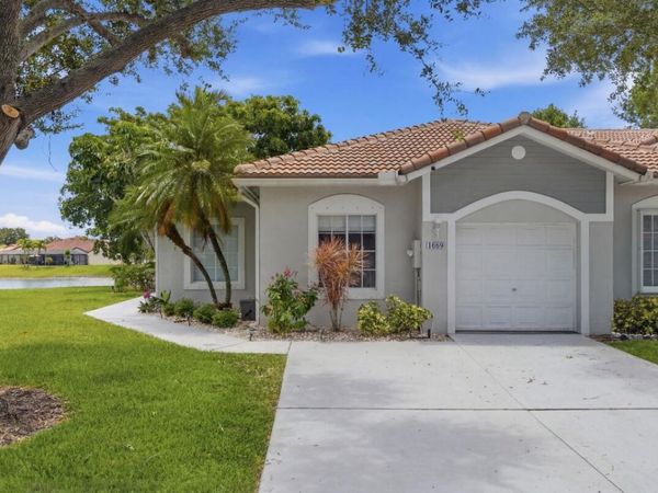 1080 SW 42nd Avenue, Deerfield Beach, FL 33442