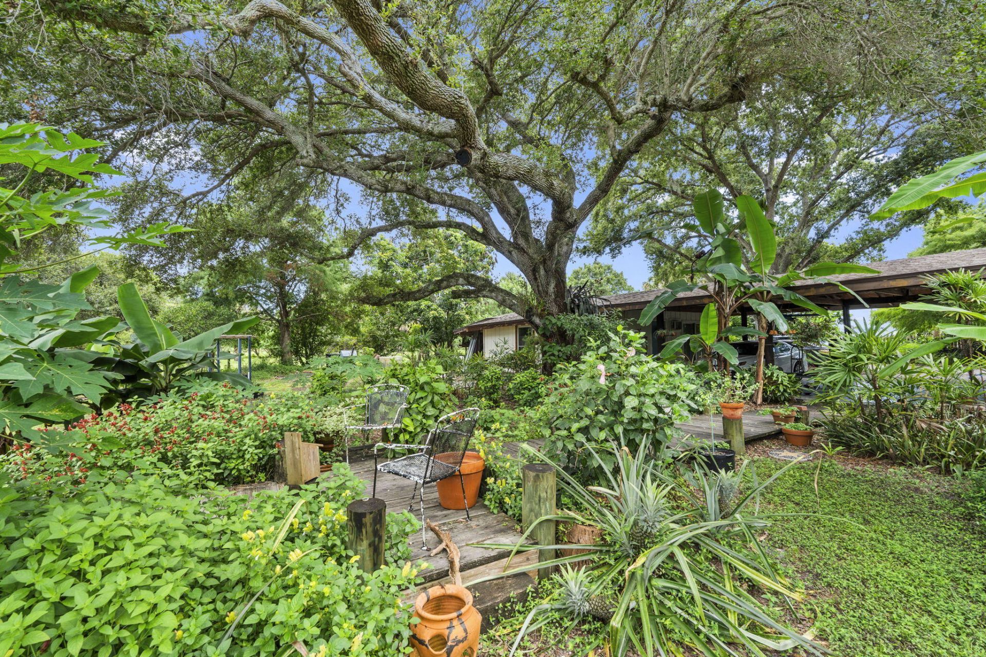 3603 Kirby Loop Road, Fort Pierce, FL 34981 Photo