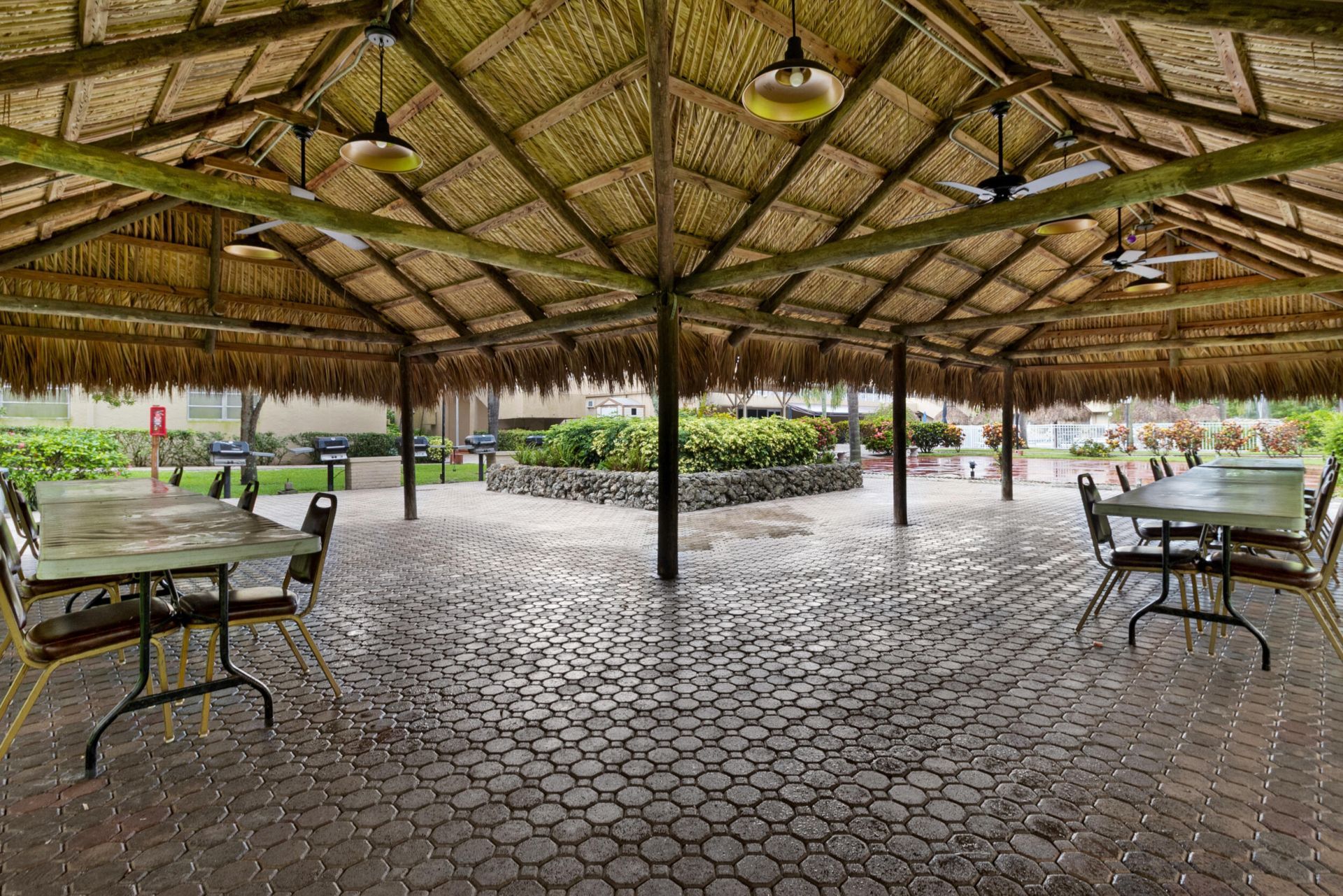 408 NW 68th Avenue, Unit 405, Plantation, FL 33317 Photo