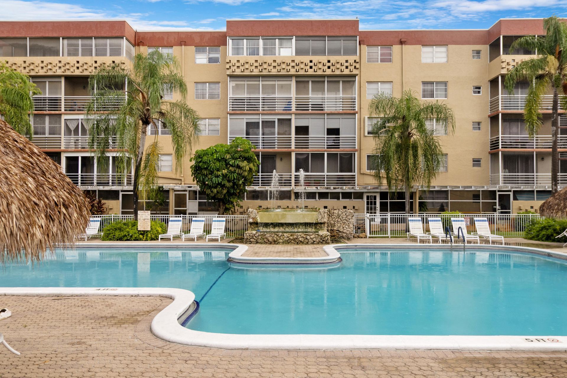408 NW 68th Avenue, Unit 405, Plantation, FL 33317 Photo