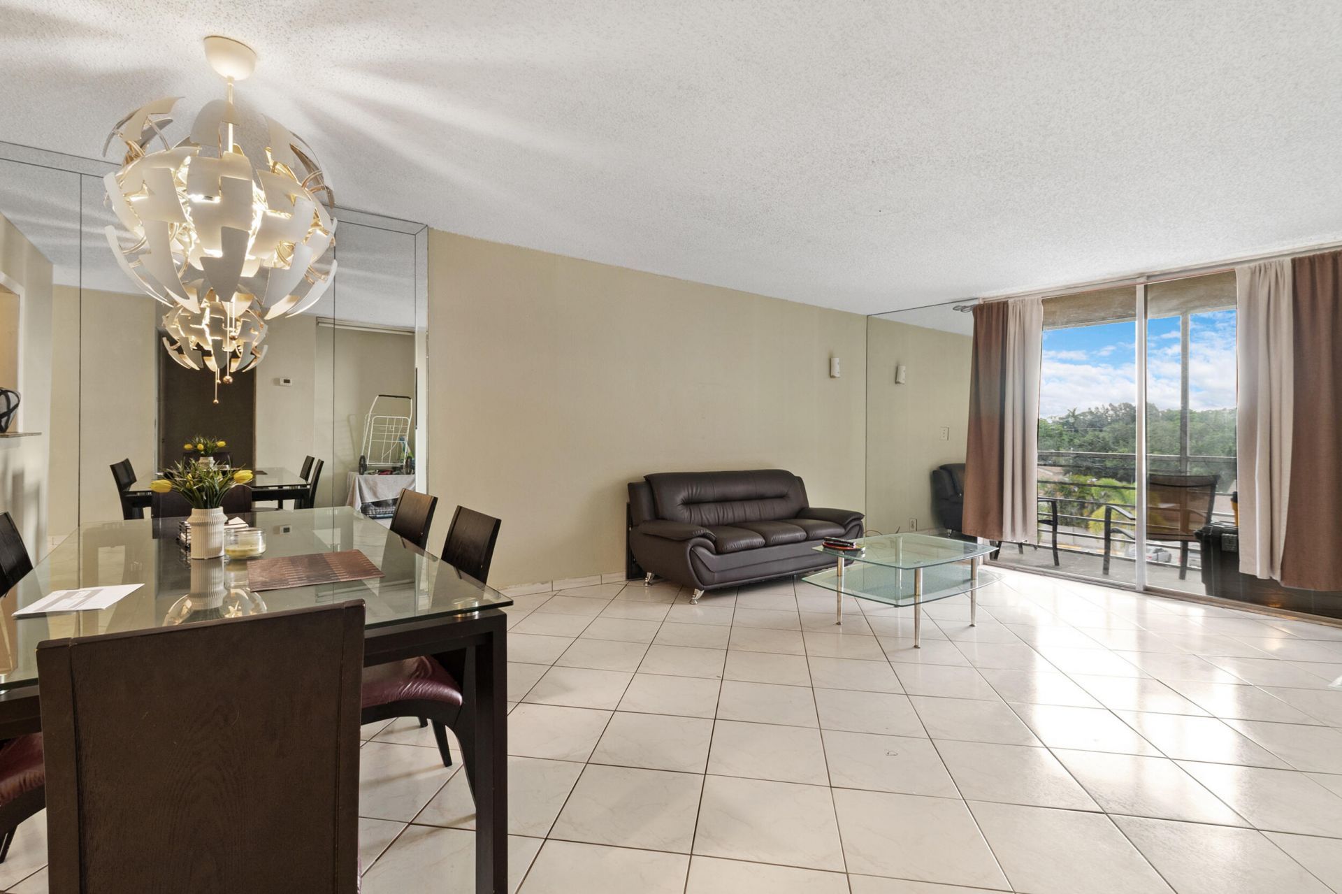 408 NW 68th Avenue, Unit 405, Plantation, FL 33317 Photo