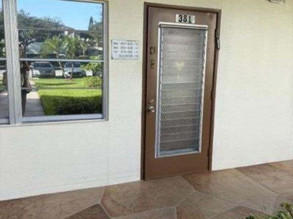 381 Mansfield J, Boca Raton, FL 33434