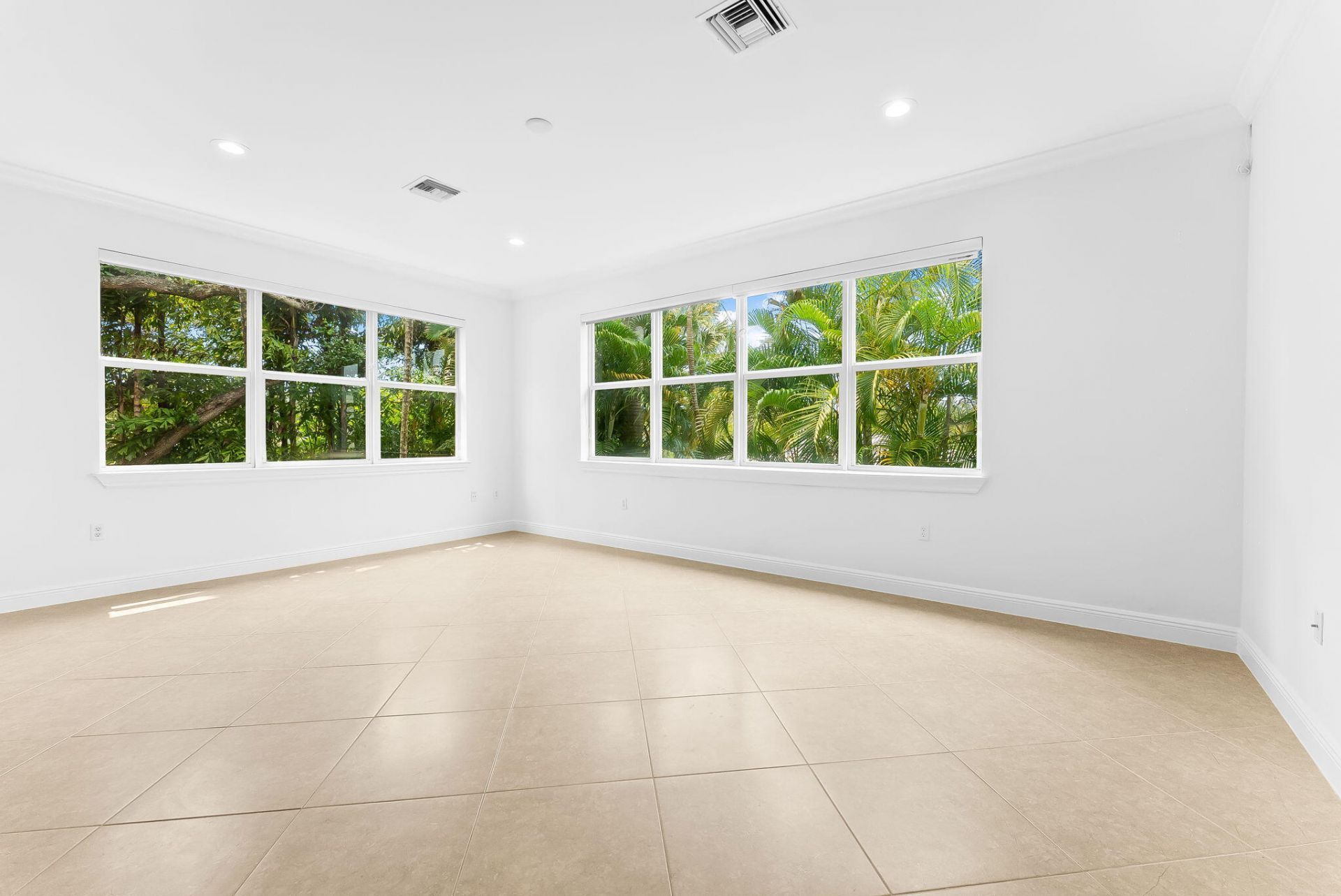 725 SW 4th Avenue, Fort Lauderdale, FL 33315 Photo