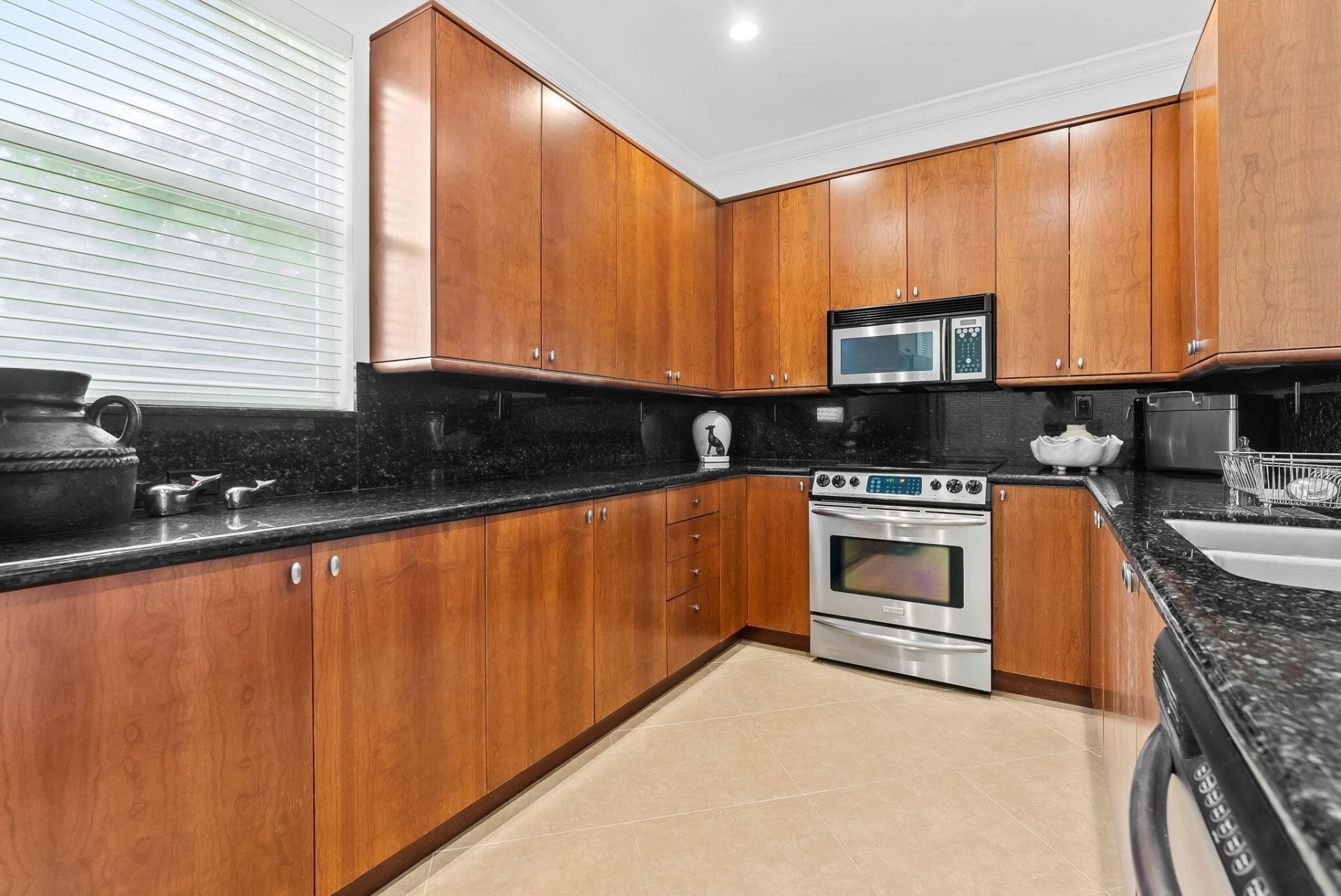 725 SW 4th Avenue, Fort Lauderdale, FL 33315 Photo