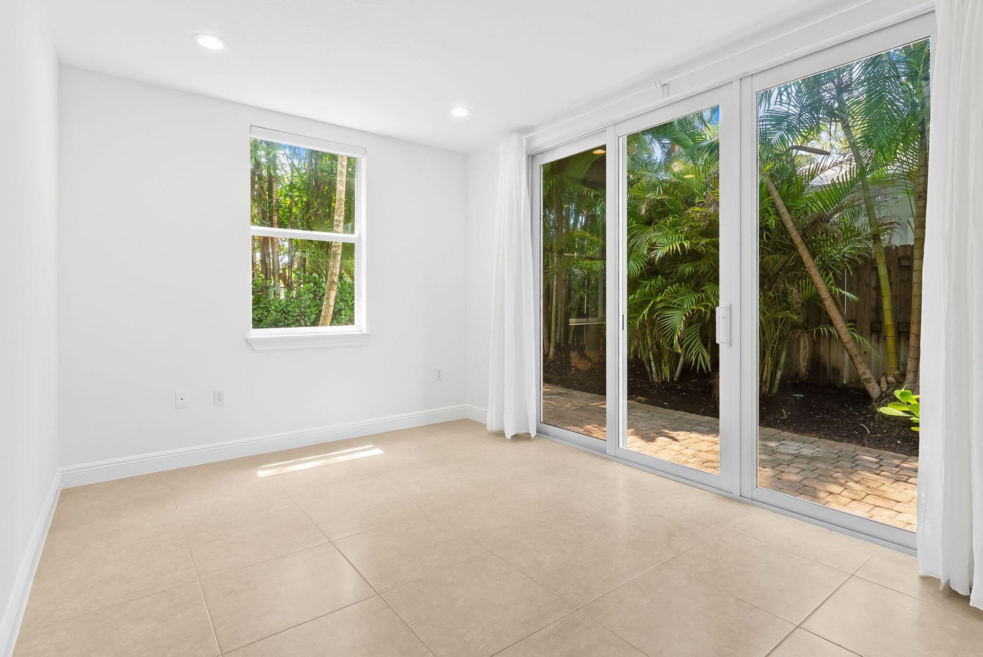 725 SW 4th Avenue, Fort Lauderdale, FL 33315 Photo