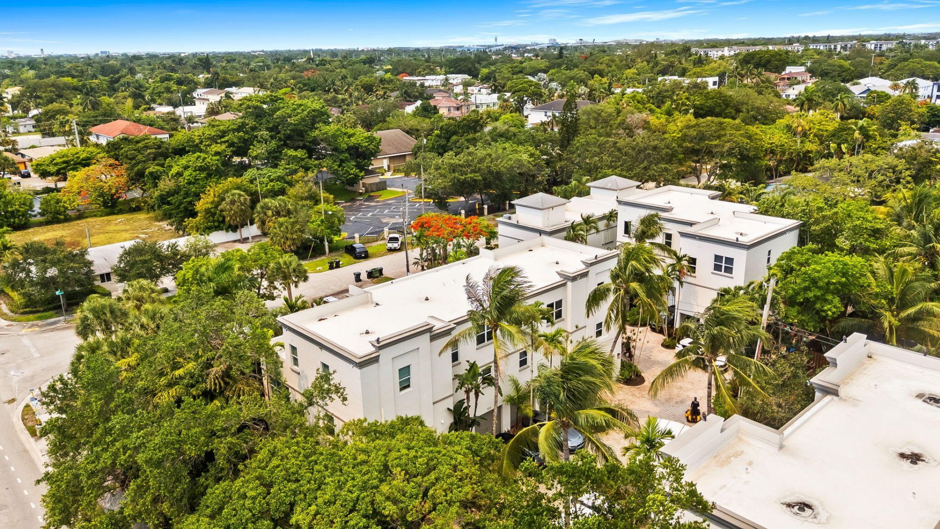 725 SW 4th Avenue, Fort Lauderdale, FL 33315 Photo