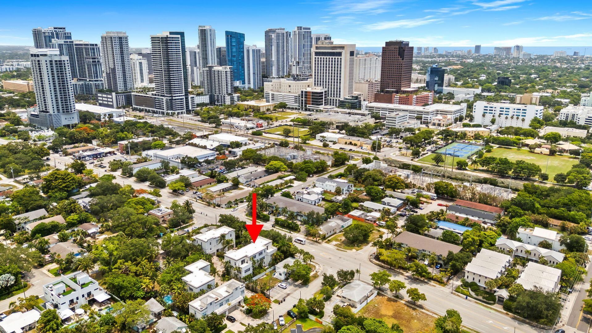 725 SW 4th Avenue, Fort Lauderdale, FL 33315 Photo