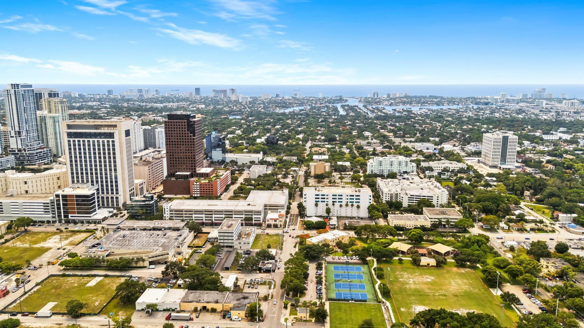 725 SW 4th Avenue, Fort Lauderdale, FL 33315 Photo